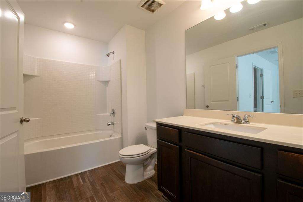 1837 Millstream Hollow Conyers GA 30012
