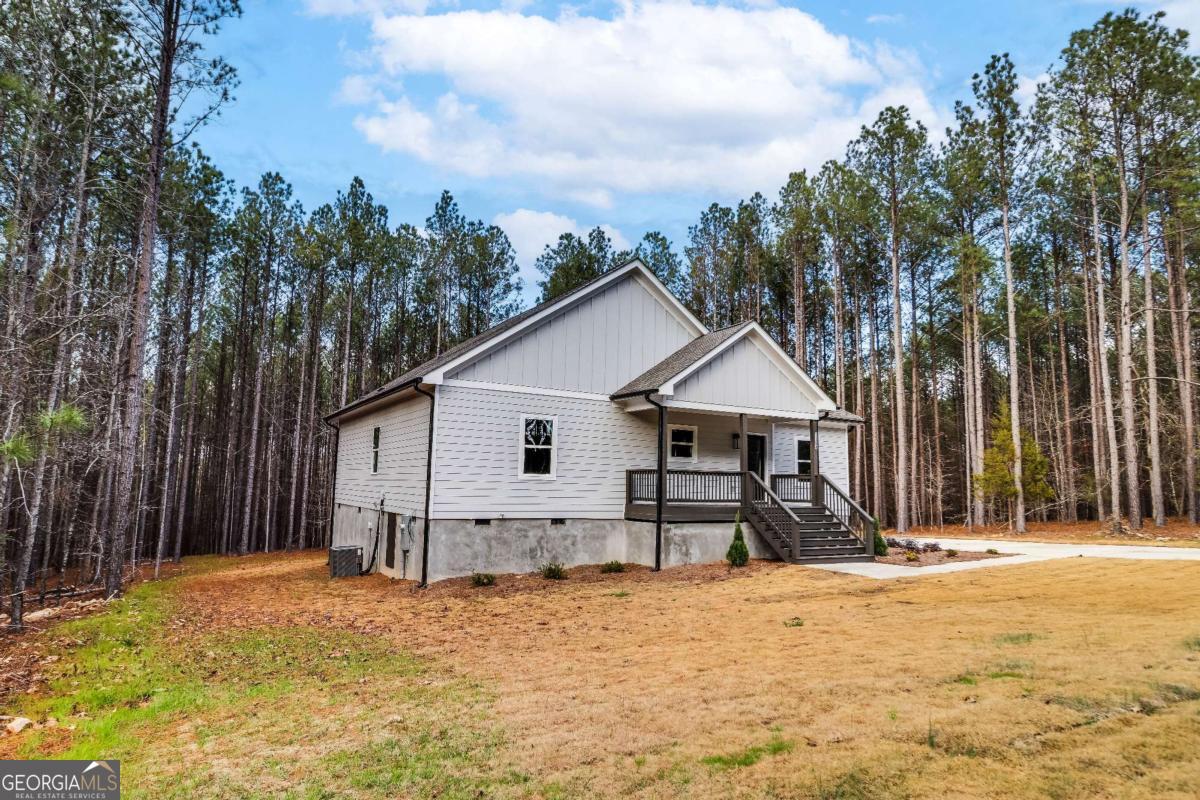1165 Watersedge Cove Tignall GA 30668