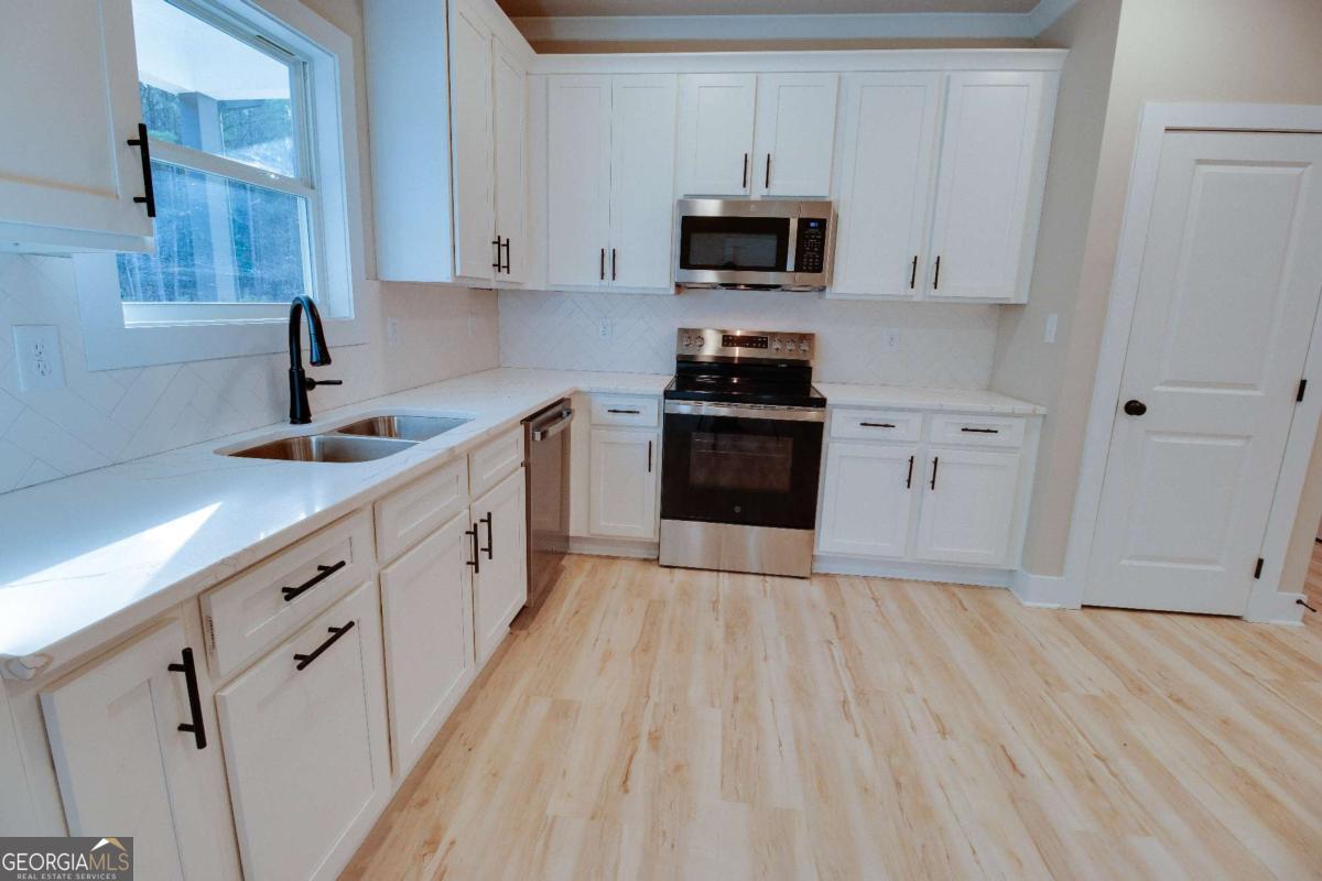1165 Watersedge Cove Tignall GA 30668