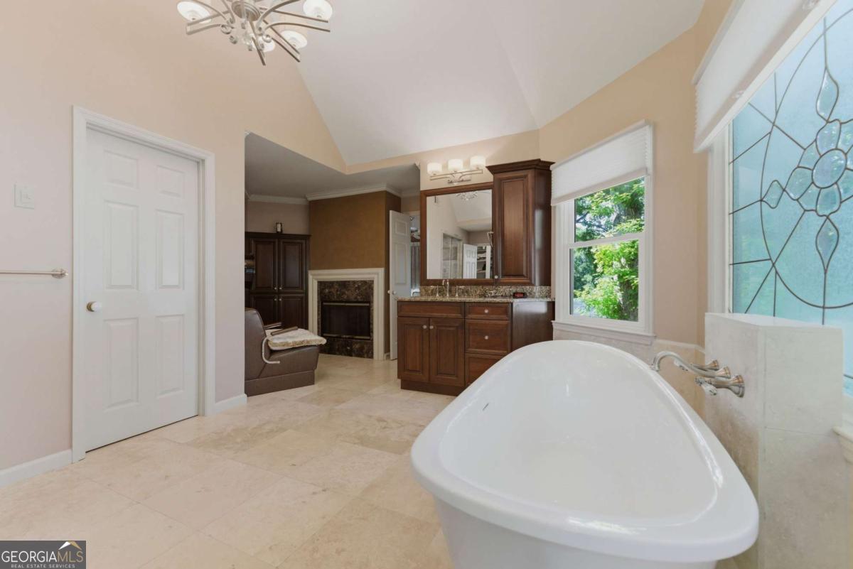 12 Vickwood Court Marietta GA 30068