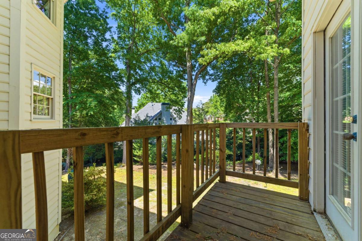 12 Vickwood Court Marietta GA 30068