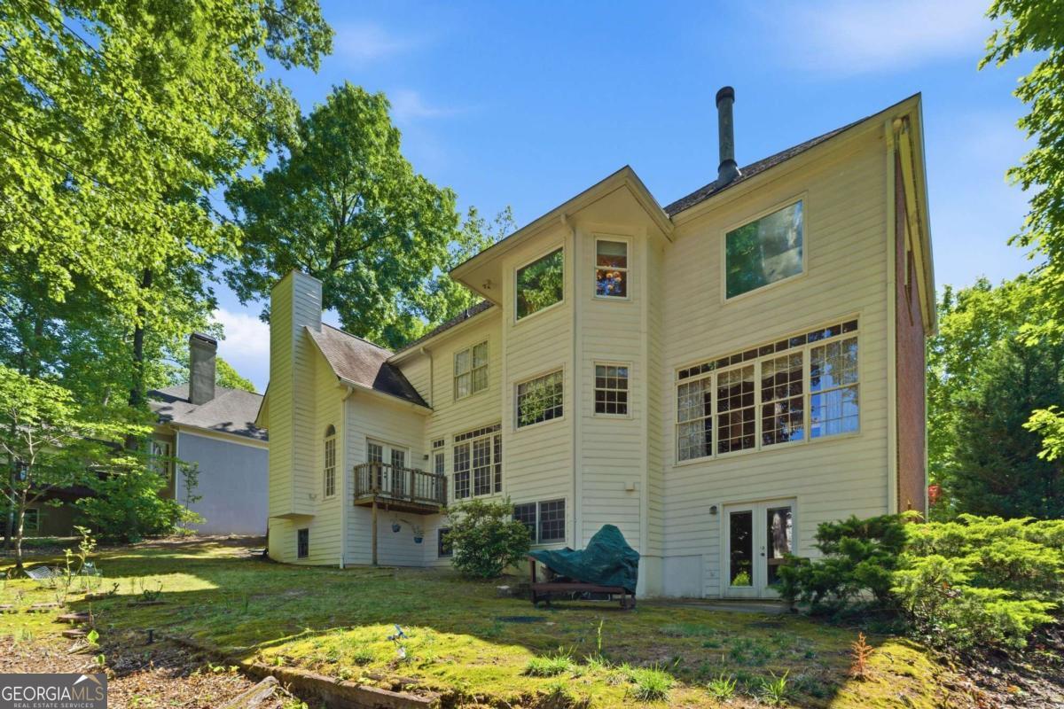 12 Vickwood Court Marietta GA 30068