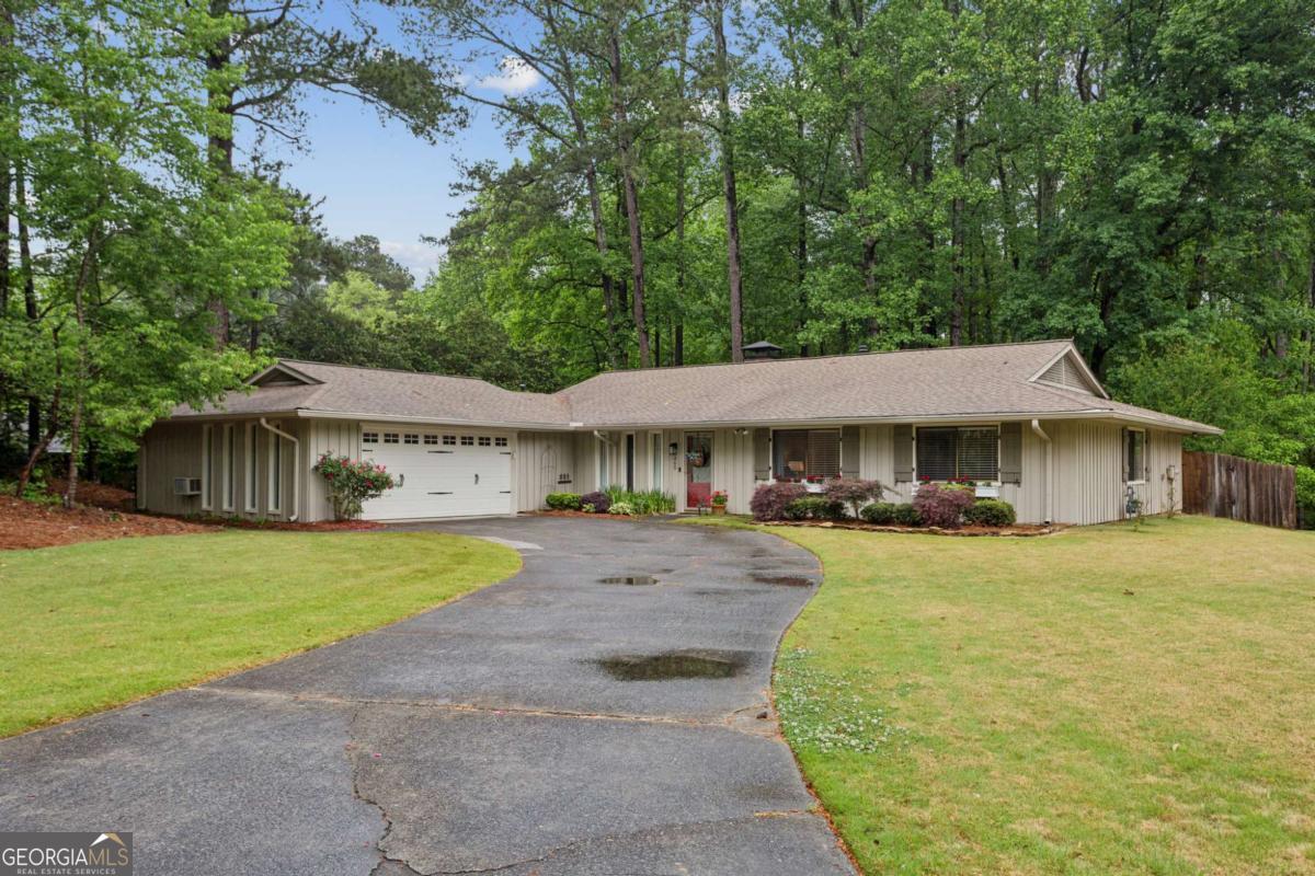 365 Briarwood Court Marietta GA 30068