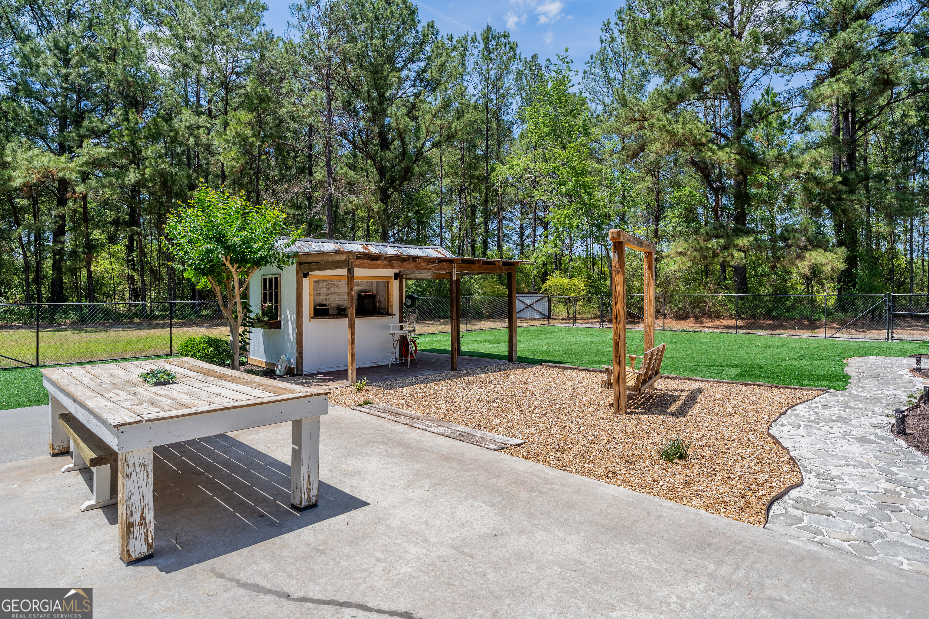 5512 Newton Road Blackshear GA 31516