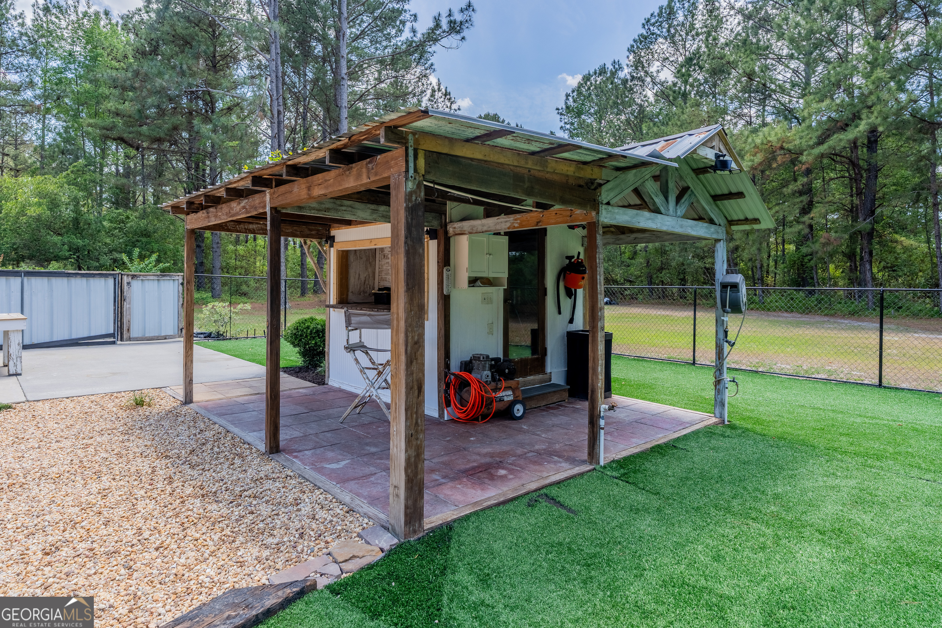 5512 Newton Road Blackshear GA 31516