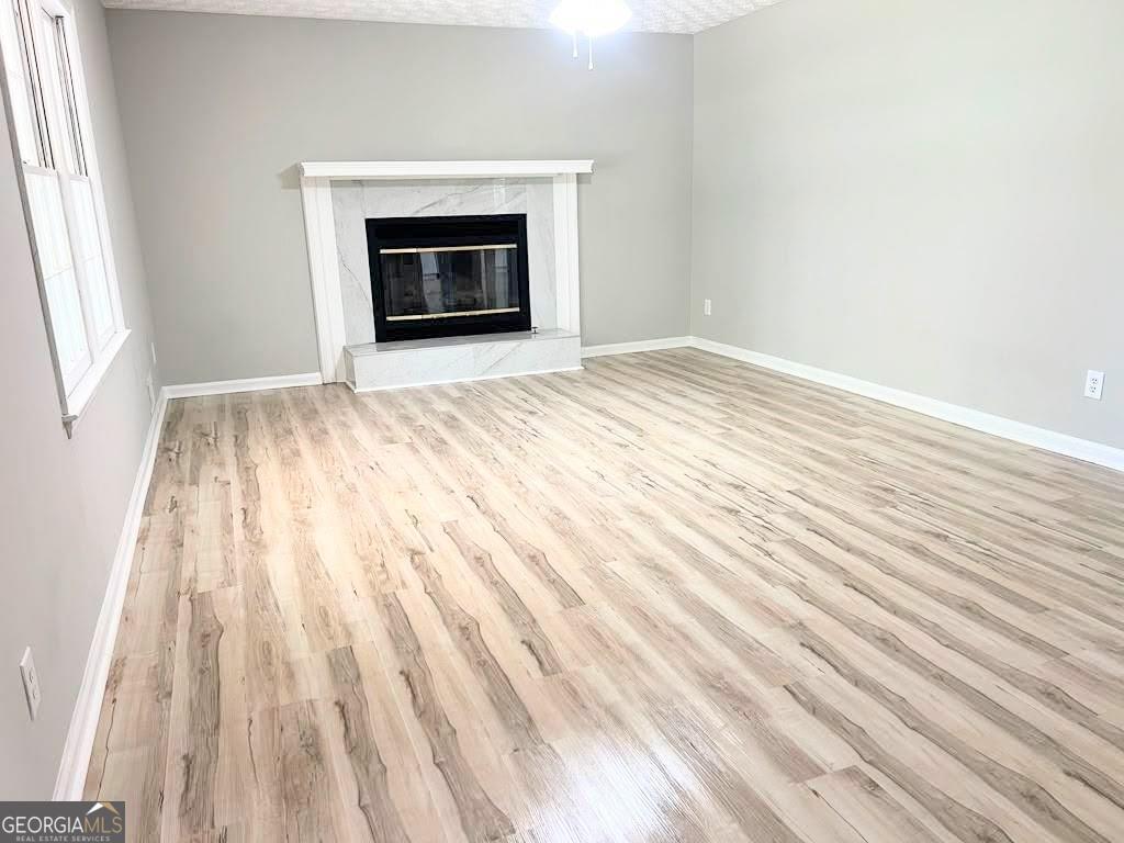 2513 New Mill Court Acworth GA 30102