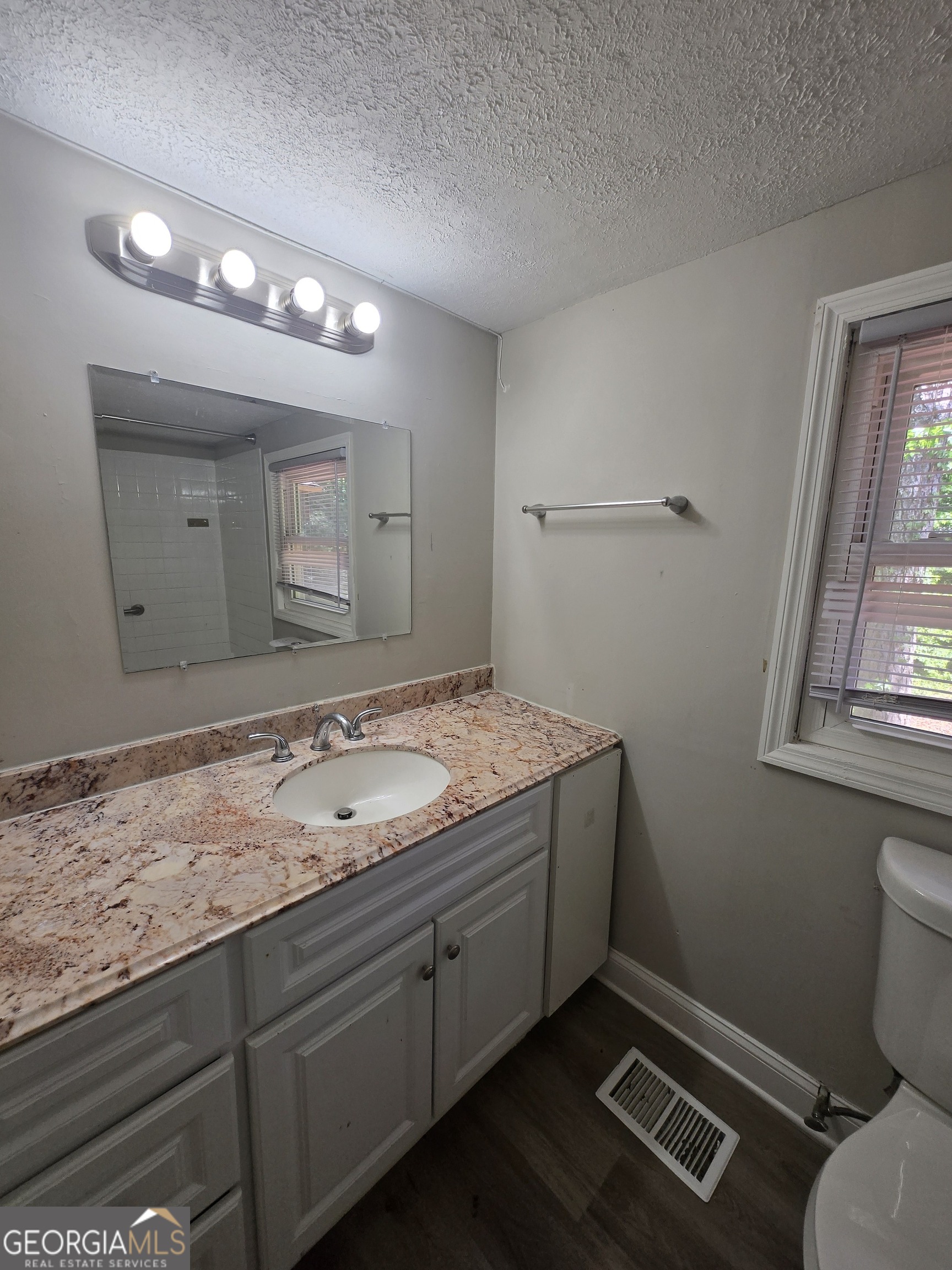 3645 Saturn Drive NW Atlanta GA 30331