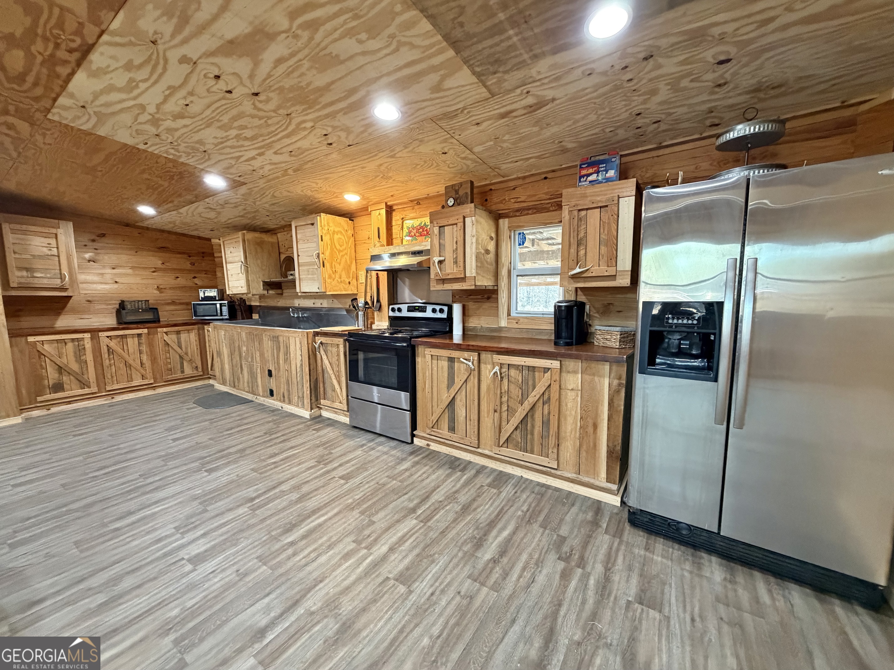 181 Stuckey Church Road Glenwood GA 30428