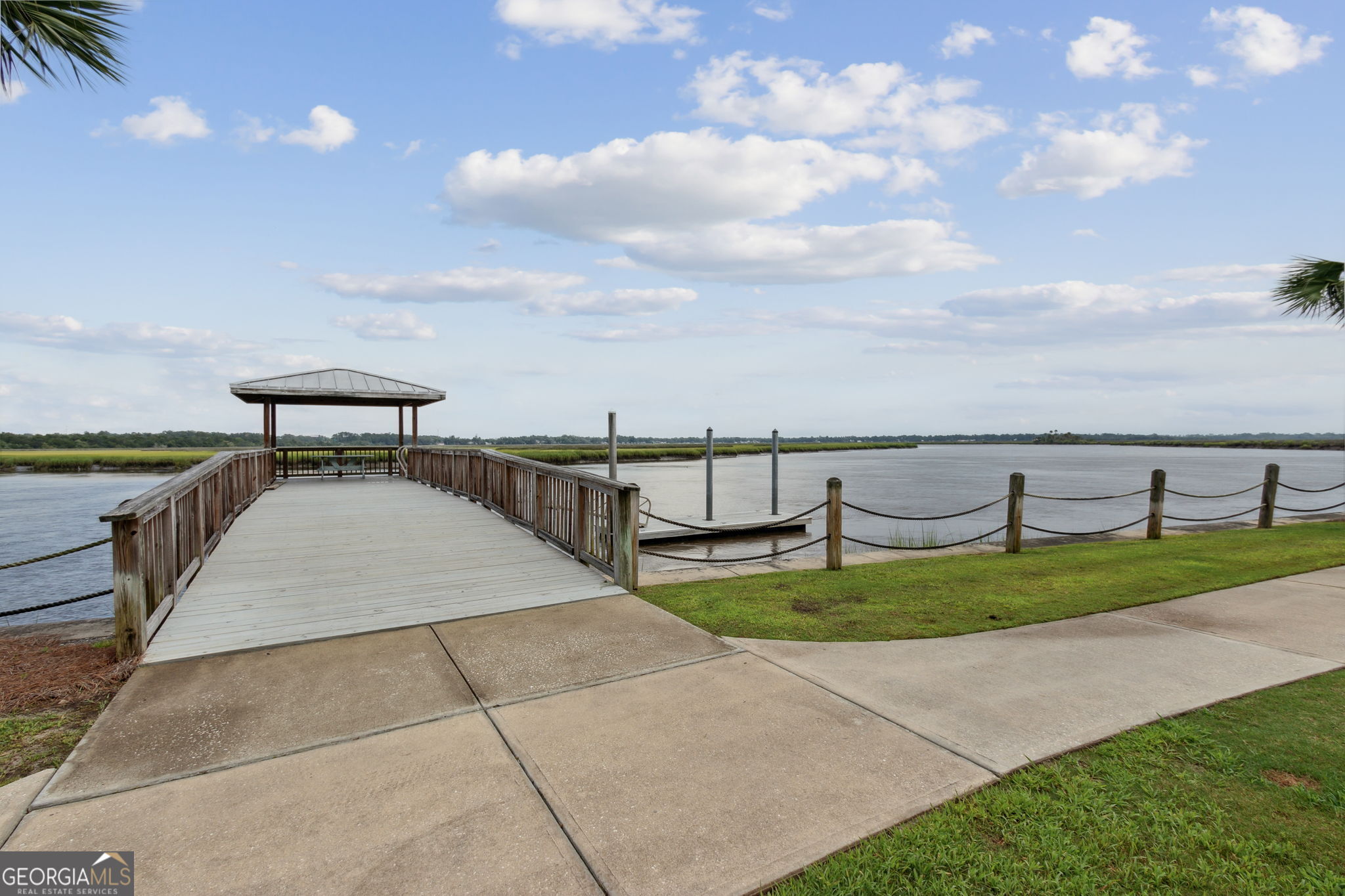 830 Harbour Island Circle Waverly GA 31565