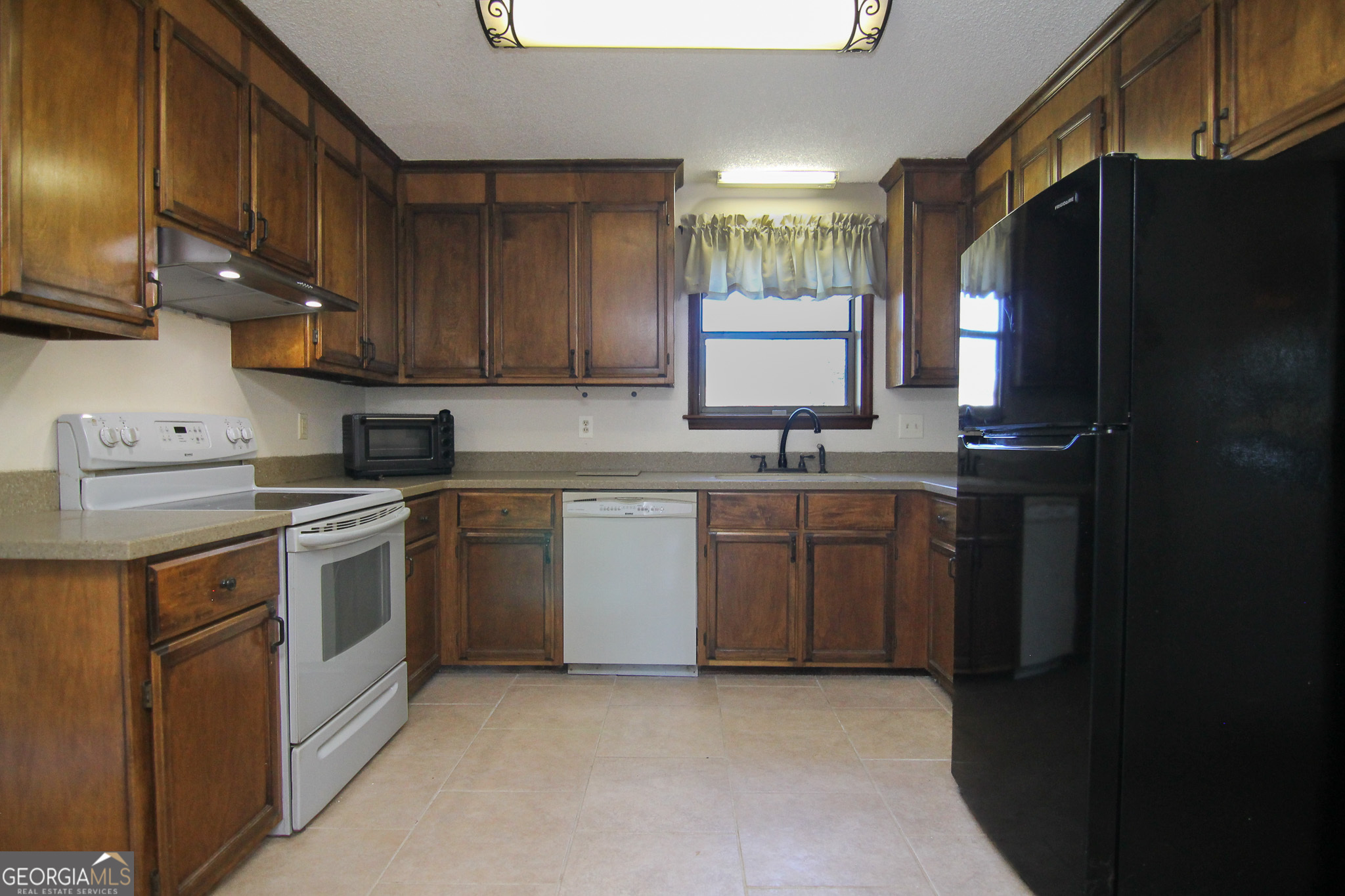305 Empire Trail Warner Robins GA 31088