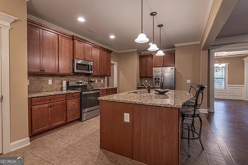 155 Chantilly Lane Fayetteville GA 30215