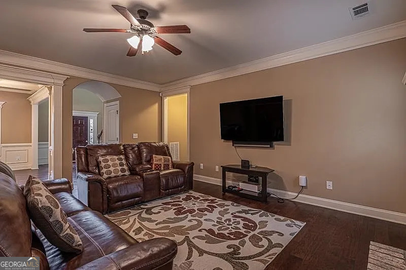 155 Chantilly Lane Fayetteville GA 30215