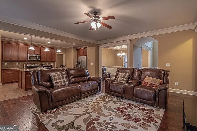 155 Chantilly Lane Fayetteville GA 30215