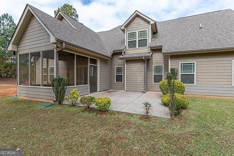 155 Chantilly Lane Fayetteville GA 30215