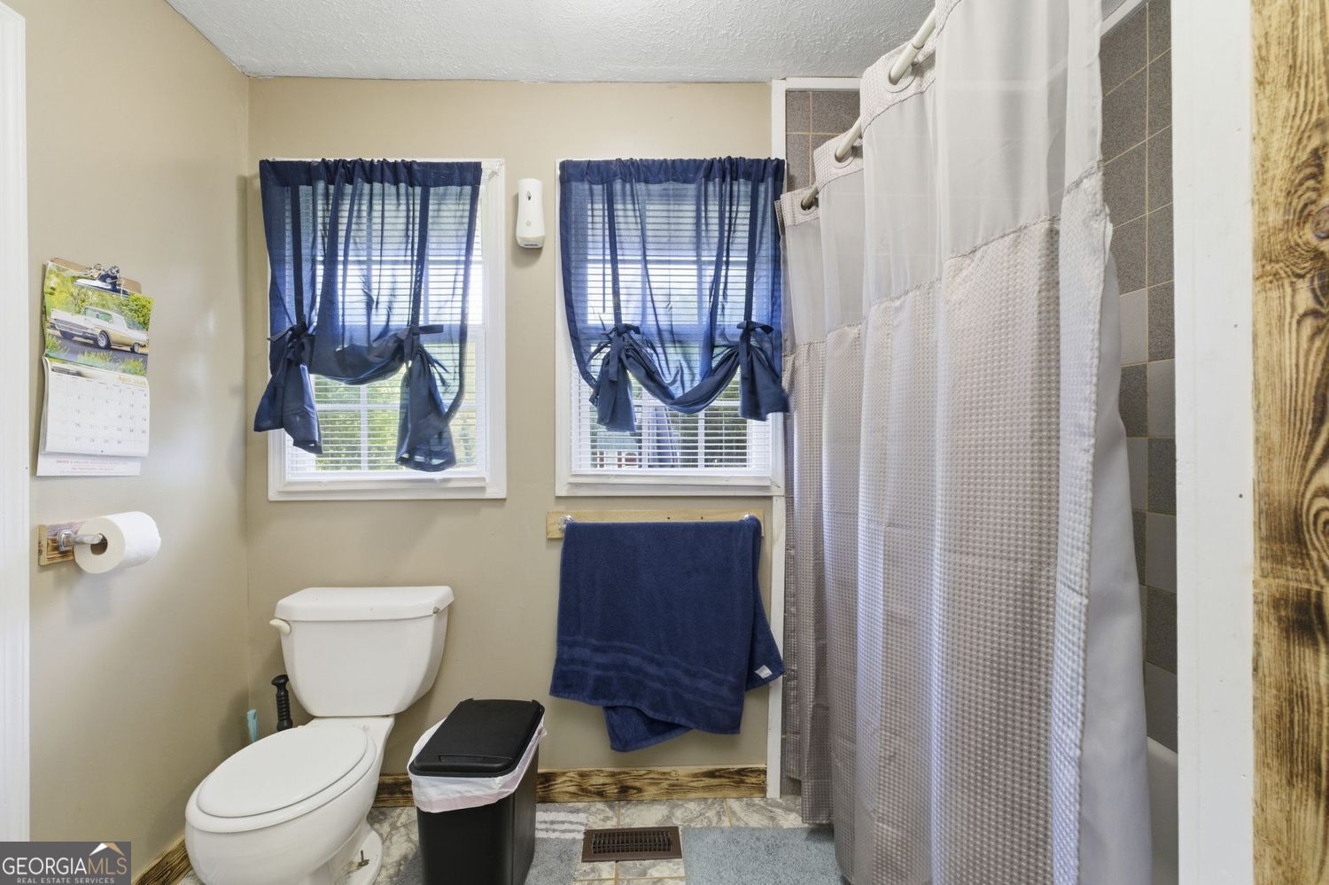 125 Clairmont Drive Calhoun GA 30701