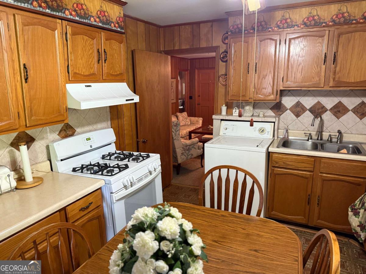 871 Malcolm Street SE Conyers GA 30012