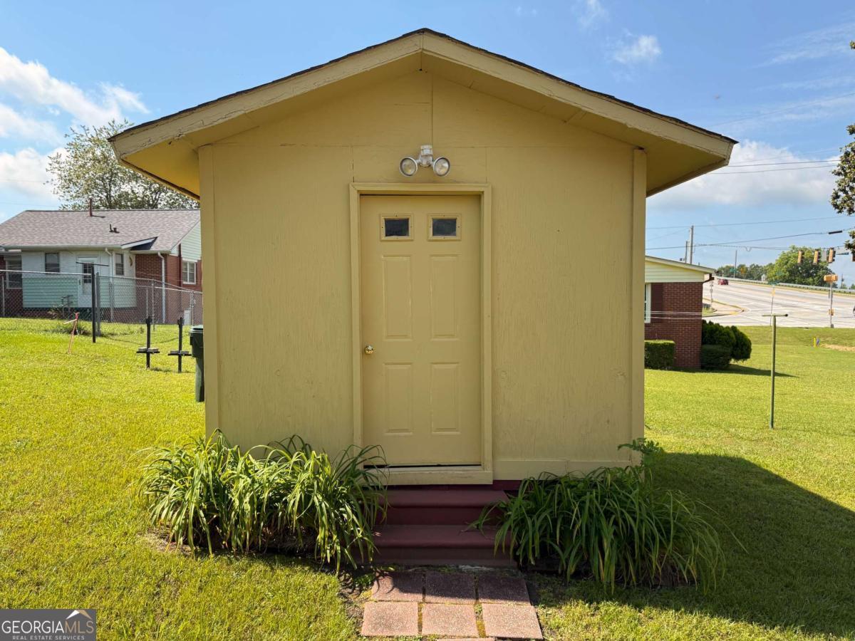 871 Malcolm Street SE Conyers GA 30012