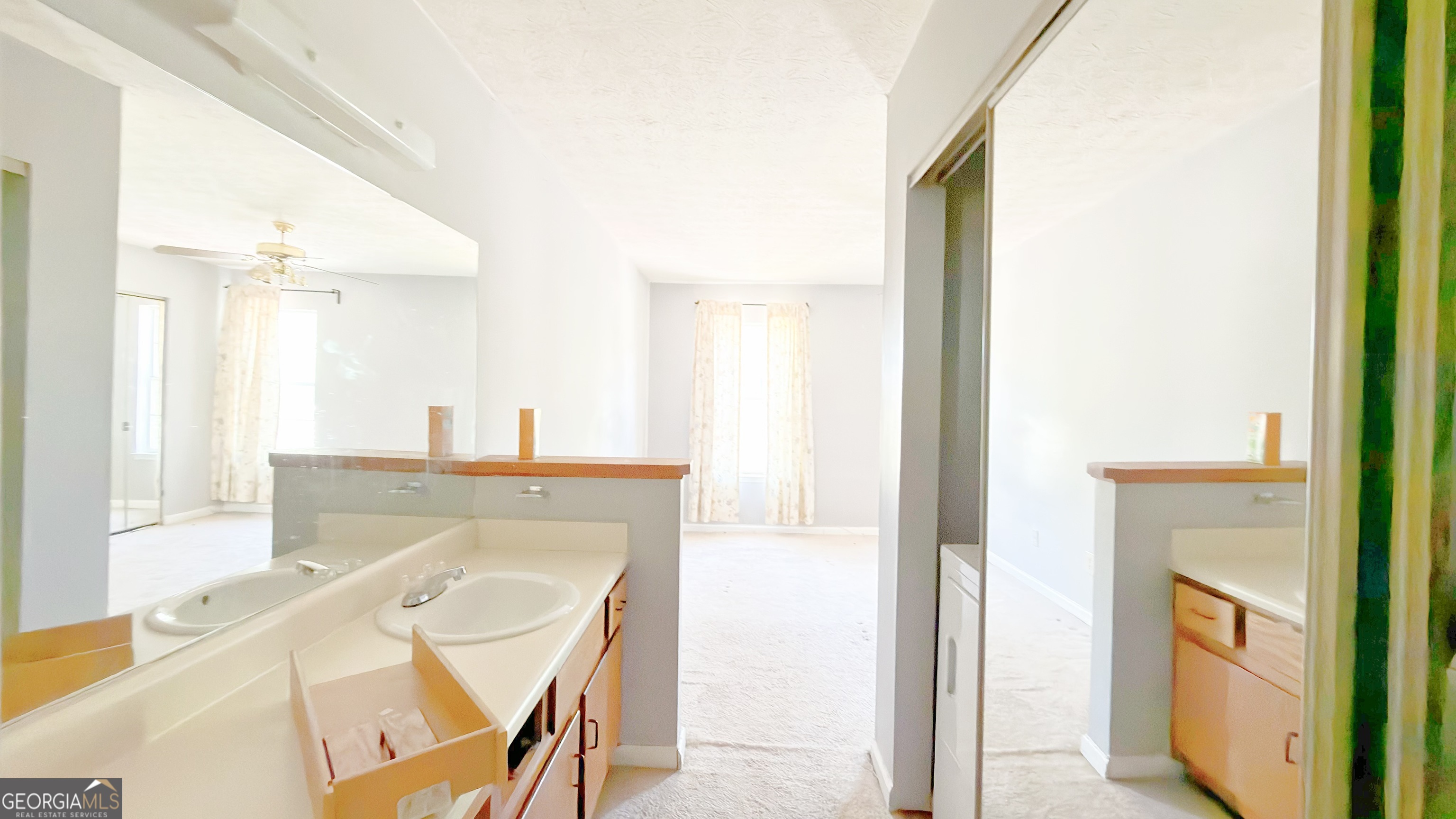 4061 Bayside Circle Atlanta GA 30340