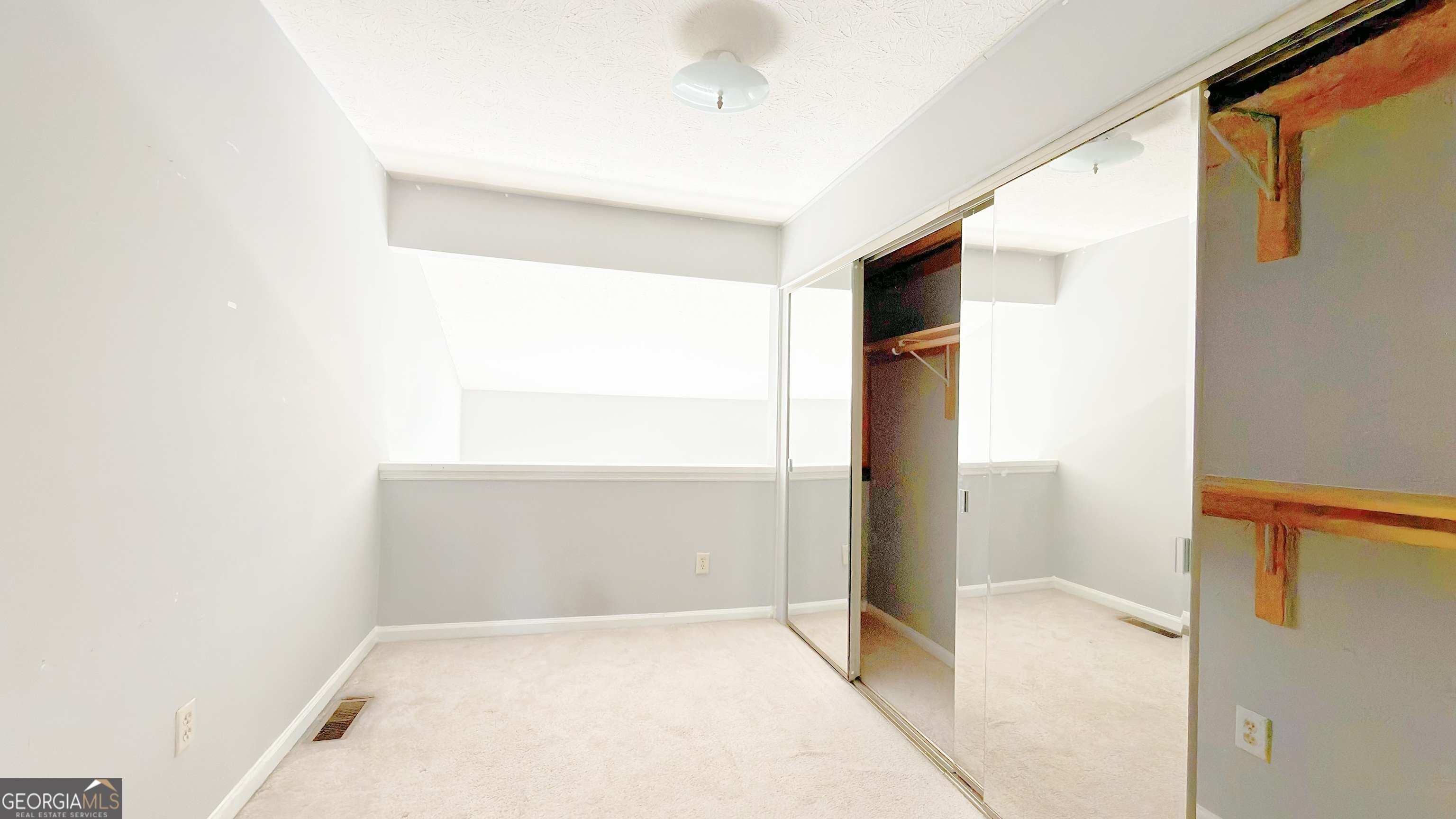 4061 Bayside Circle Atlanta GA 30340