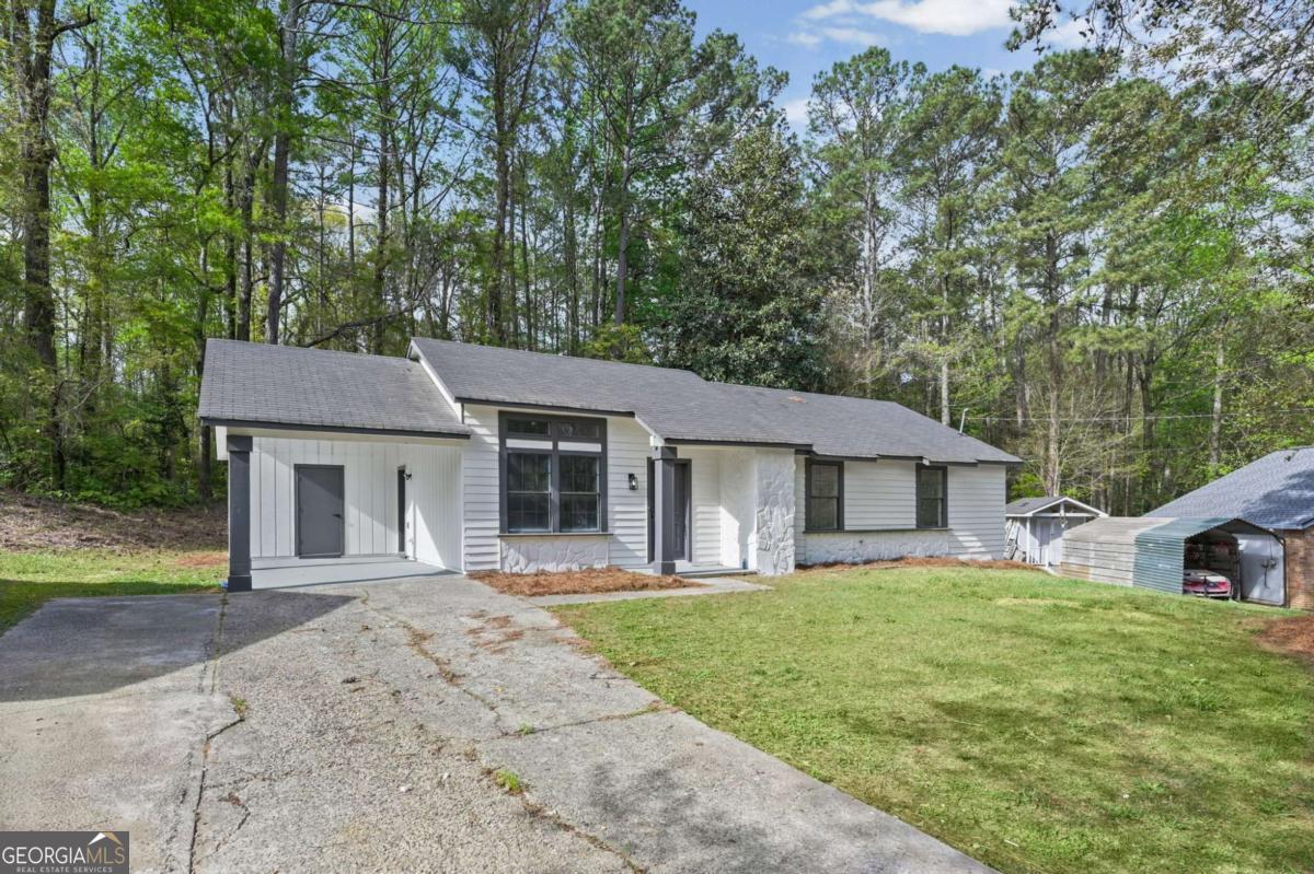 7823 Chase Woods Drive Jonesboro GA 30236