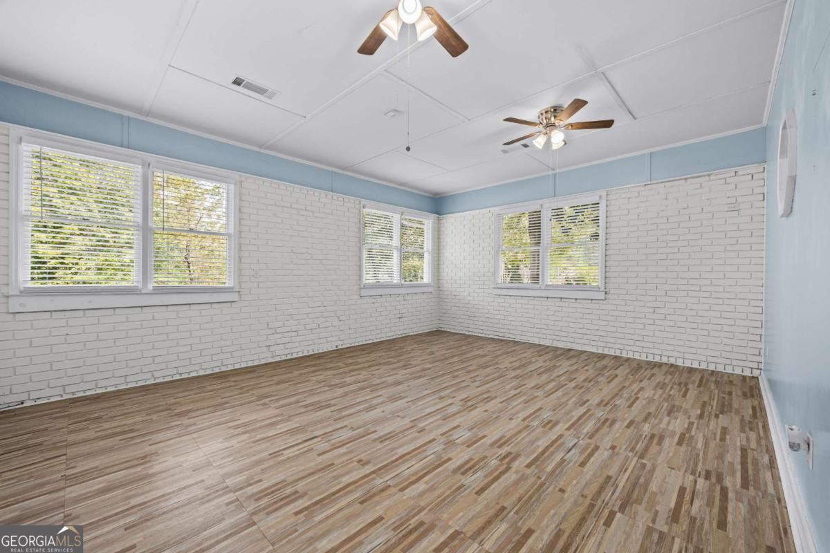 110 Valley Road Toccoa GA 30577