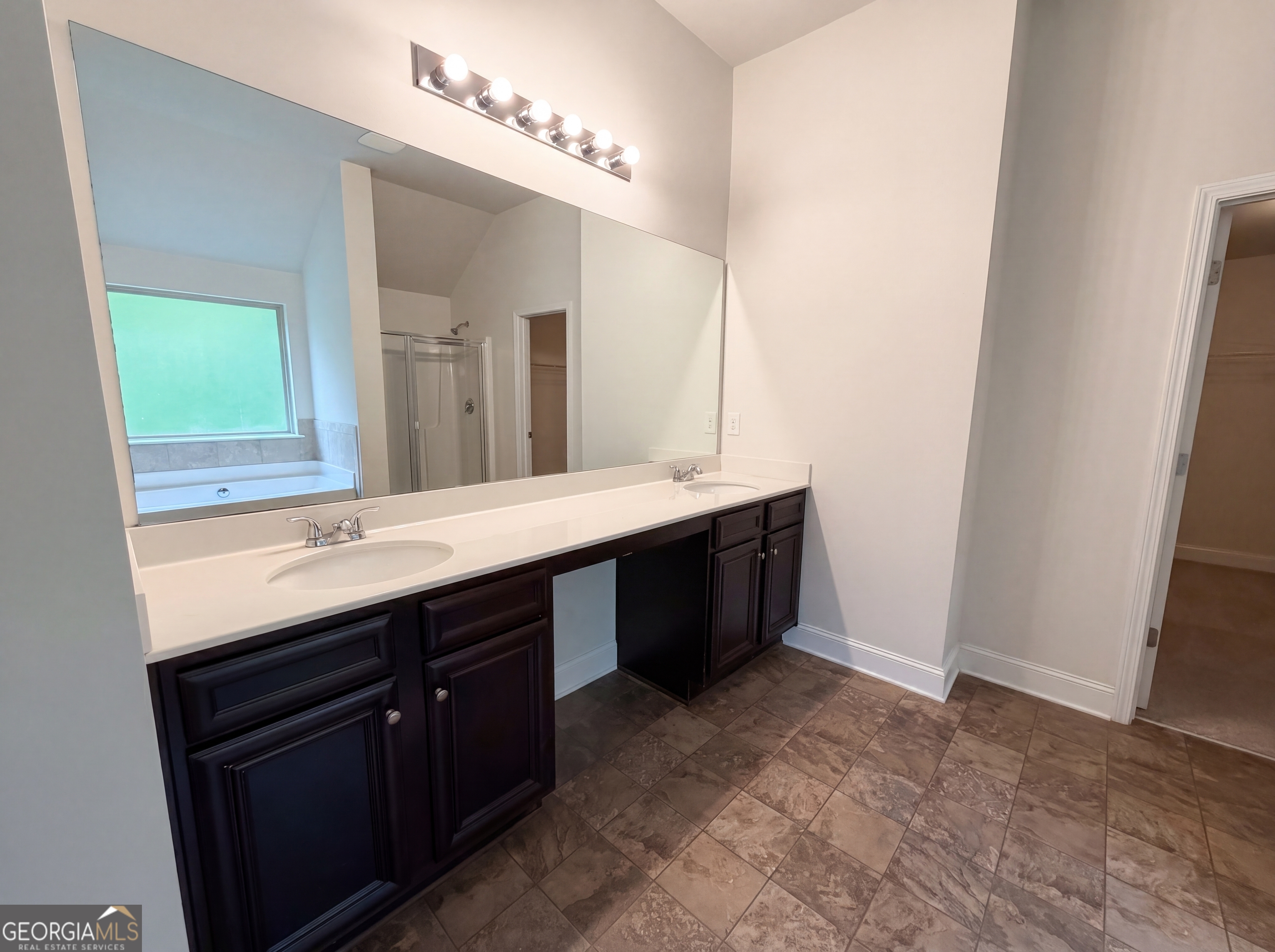 2627 Glenbrook Lane Conyers GA 30012