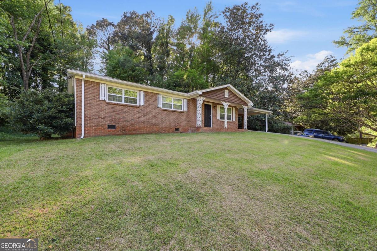 2322 Chestnut Log Loop Lithia Springs GA 30122