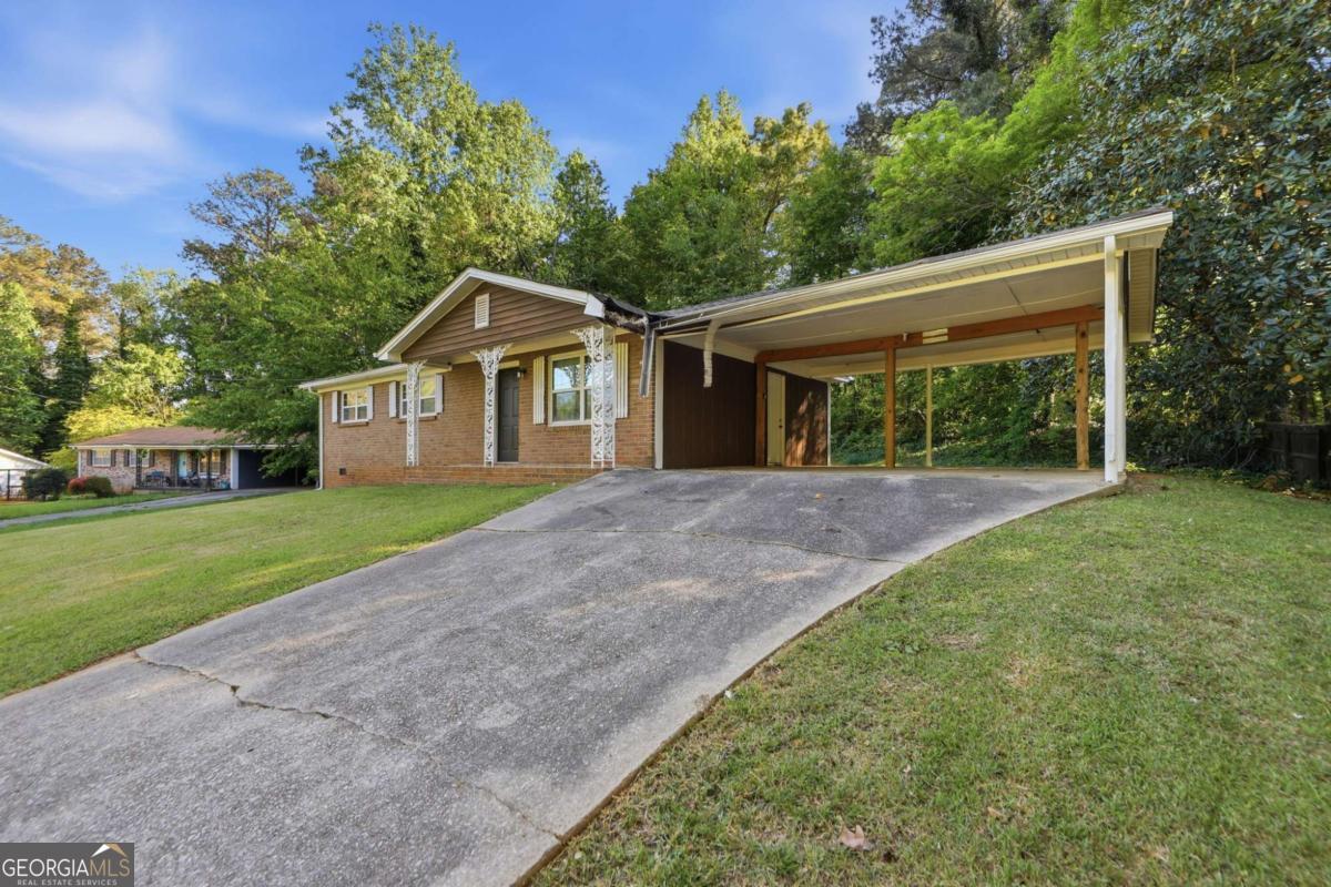 2322 Chestnut Log Loop Lithia Springs GA 30122