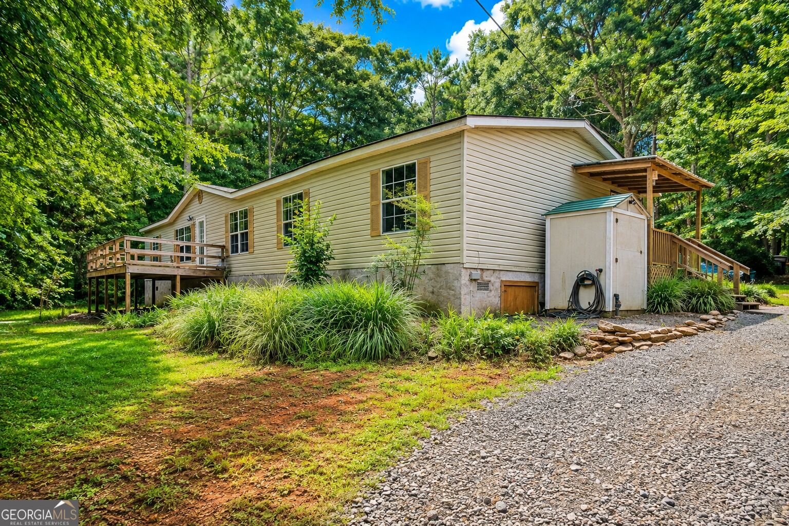8622 Whitehouse Parkway Woodbury GA 30293