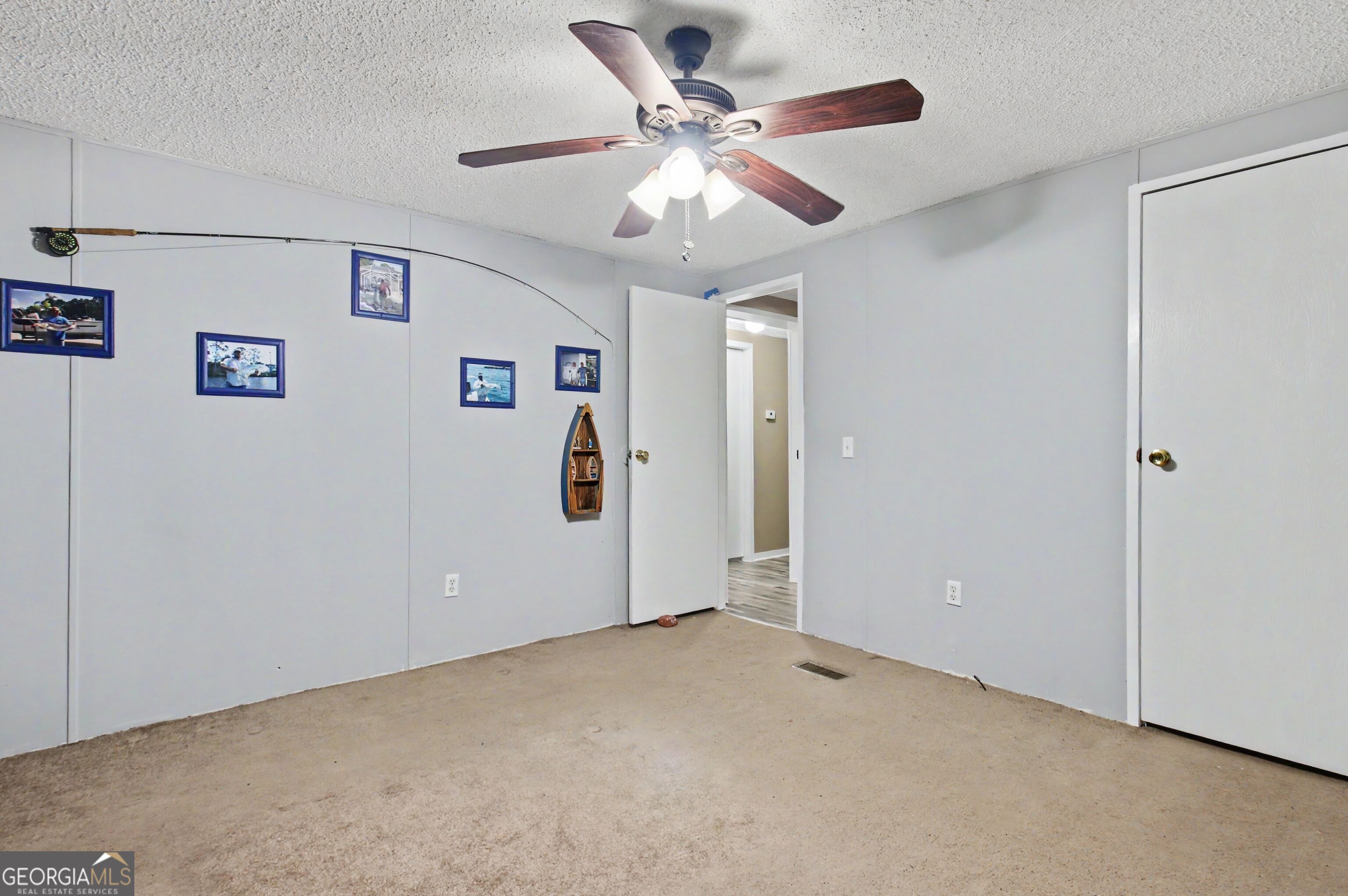 8622 Whitehouse Parkway Woodbury GA 30293