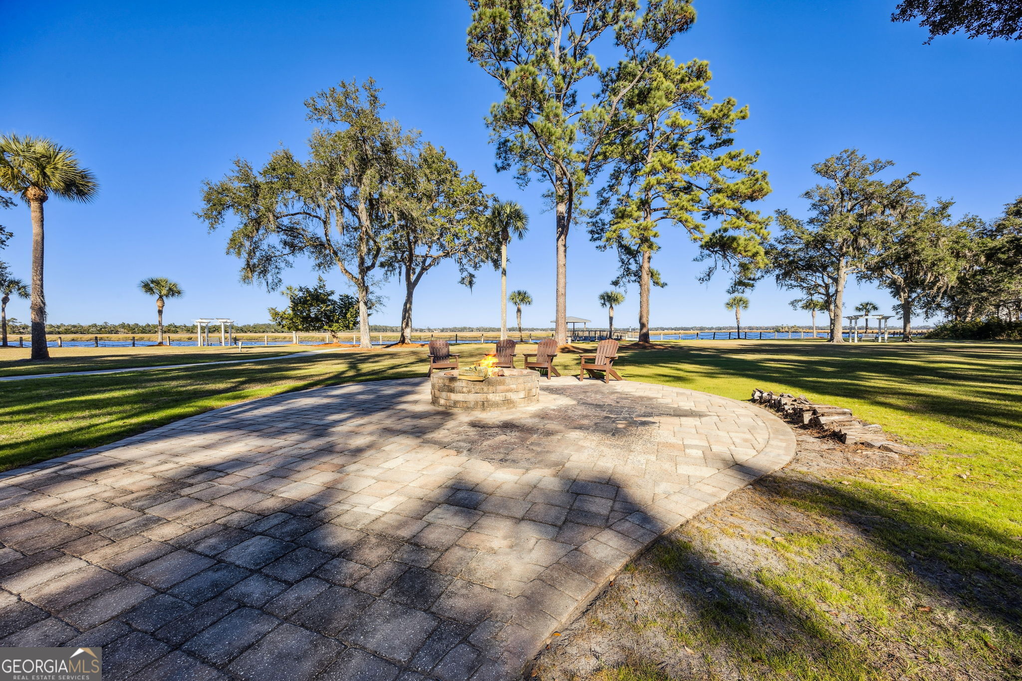 321 Harbour Island Circle Waverly GA 31565