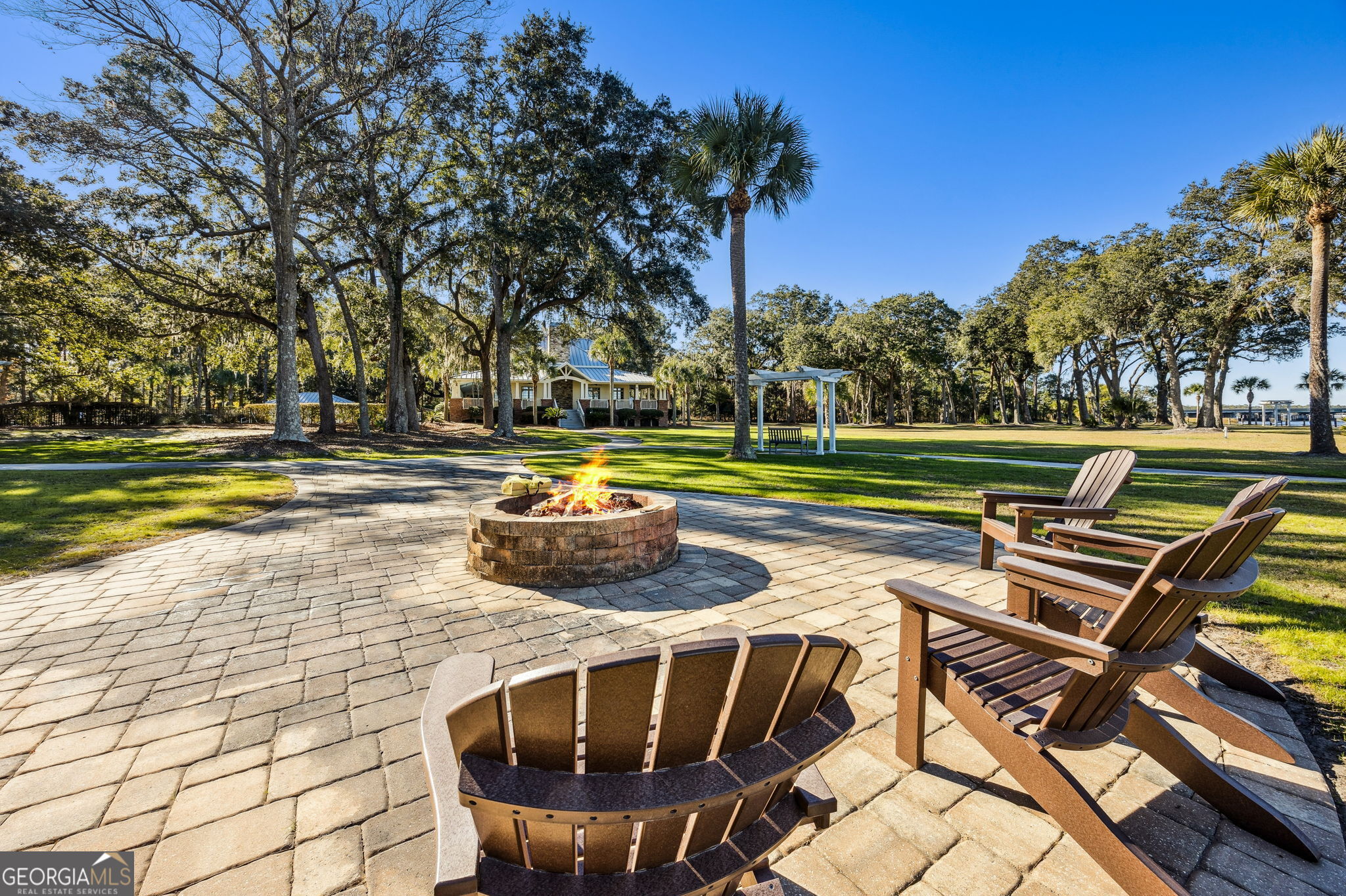 321 Harbour Island Circle Waverly GA 31565