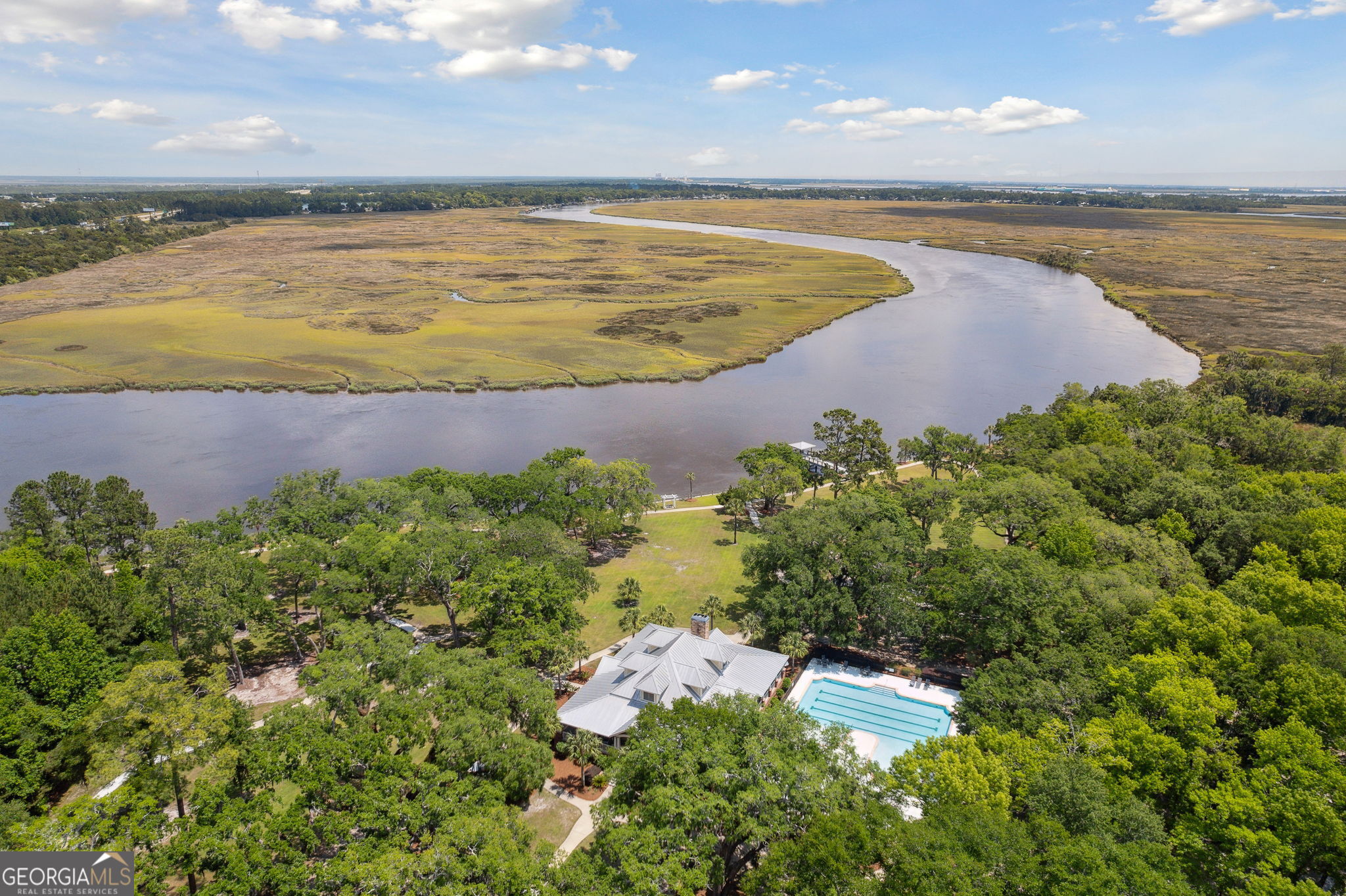 321 Harbour Island Circle Waverly GA 31565