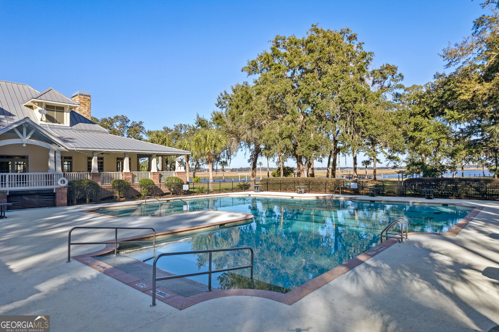 321 Harbour Island Circle Waverly GA 31565
