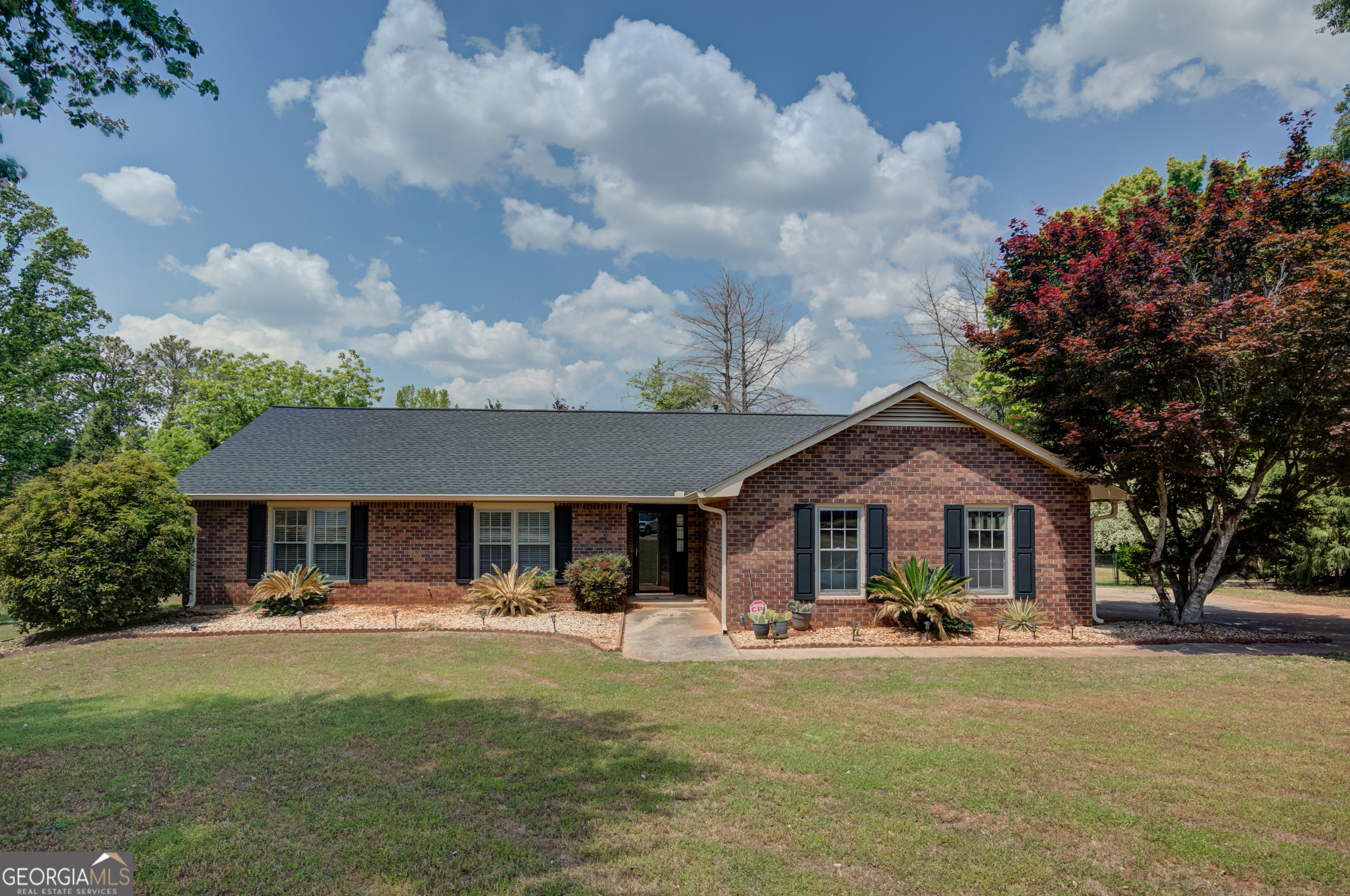 110 Beacon Drive Fayetteville GA 30215