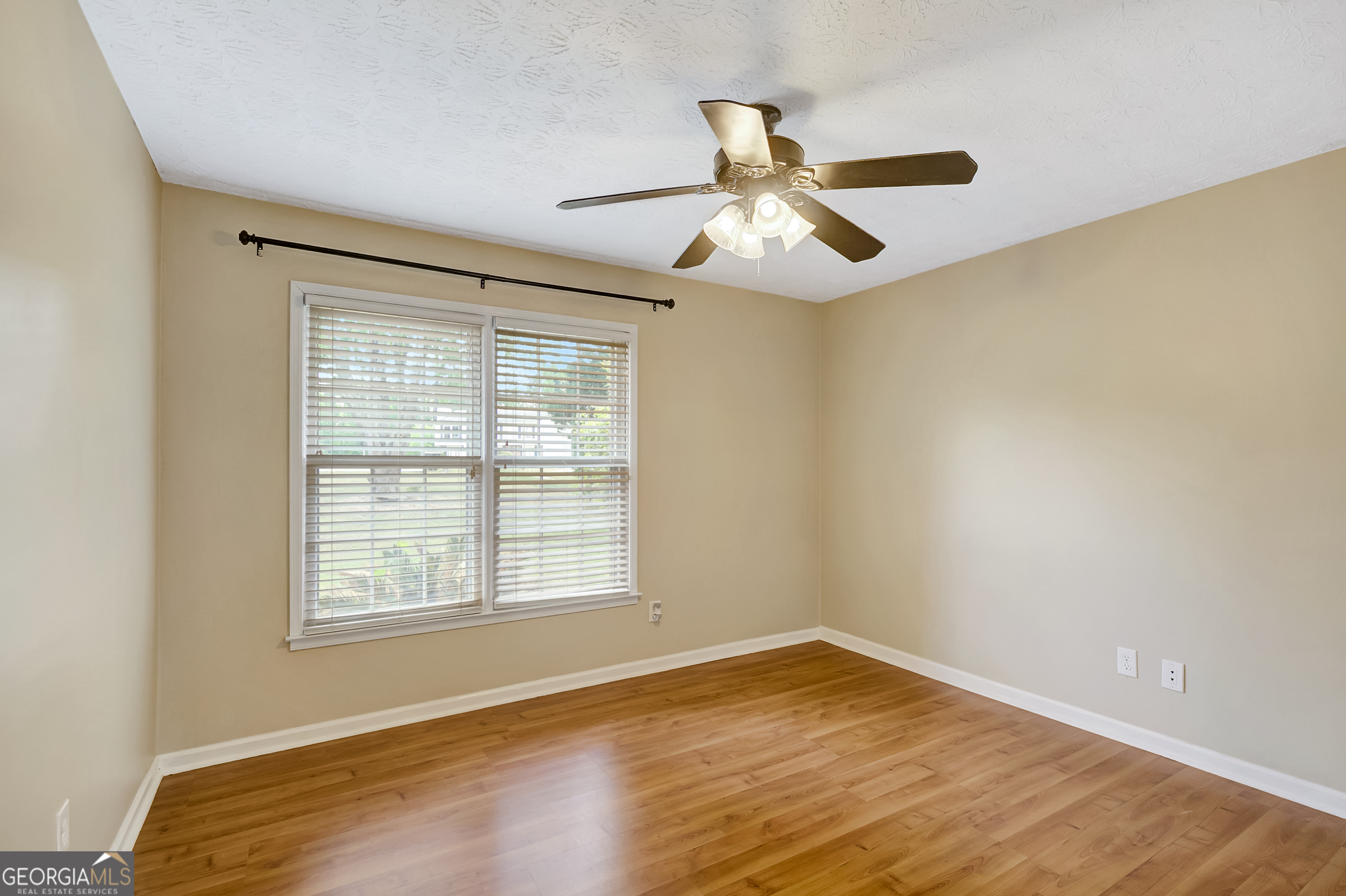 110 Beacon Drive Fayetteville GA 30215