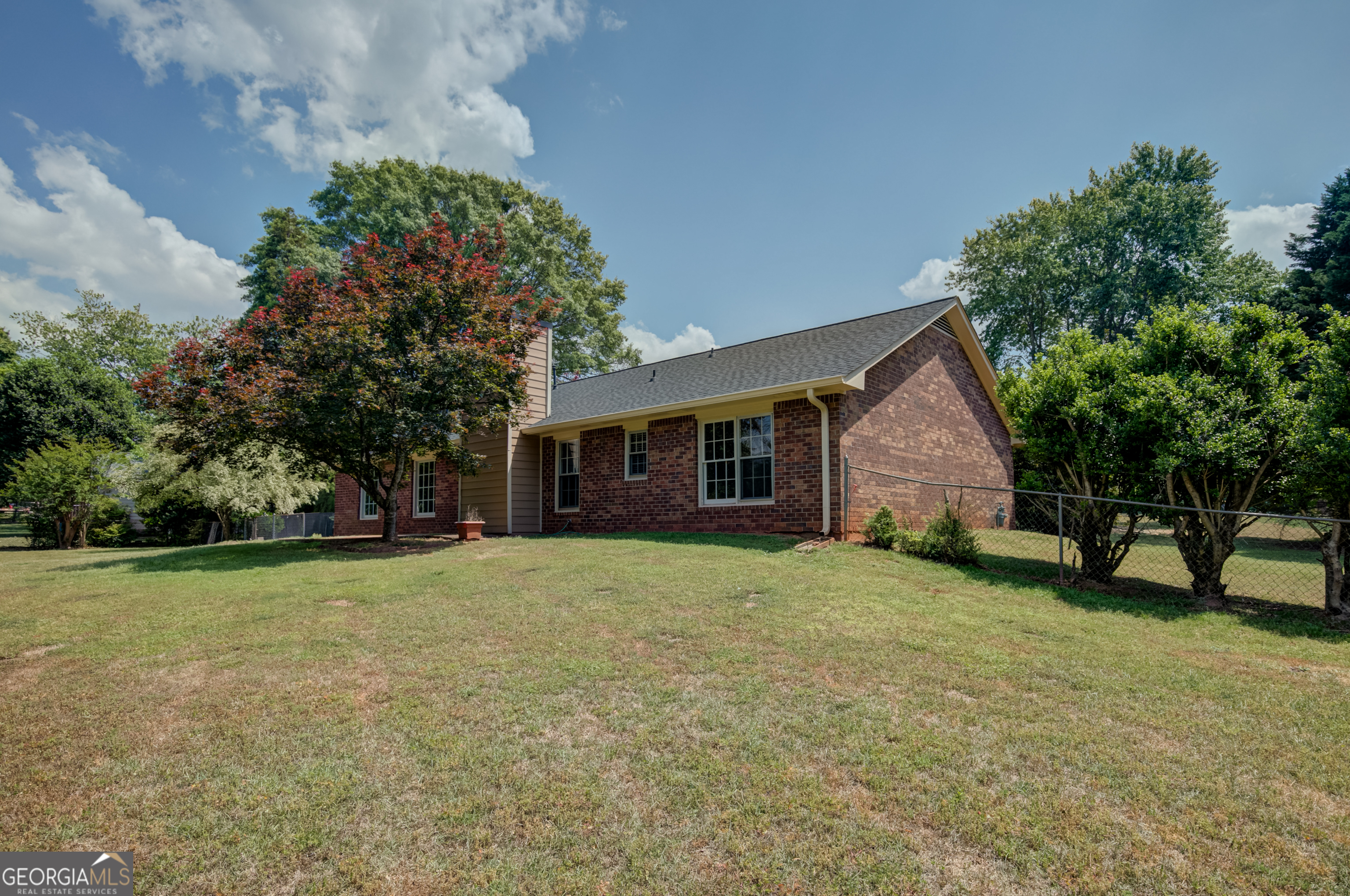 110 Beacon Drive Fayetteville GA 30215