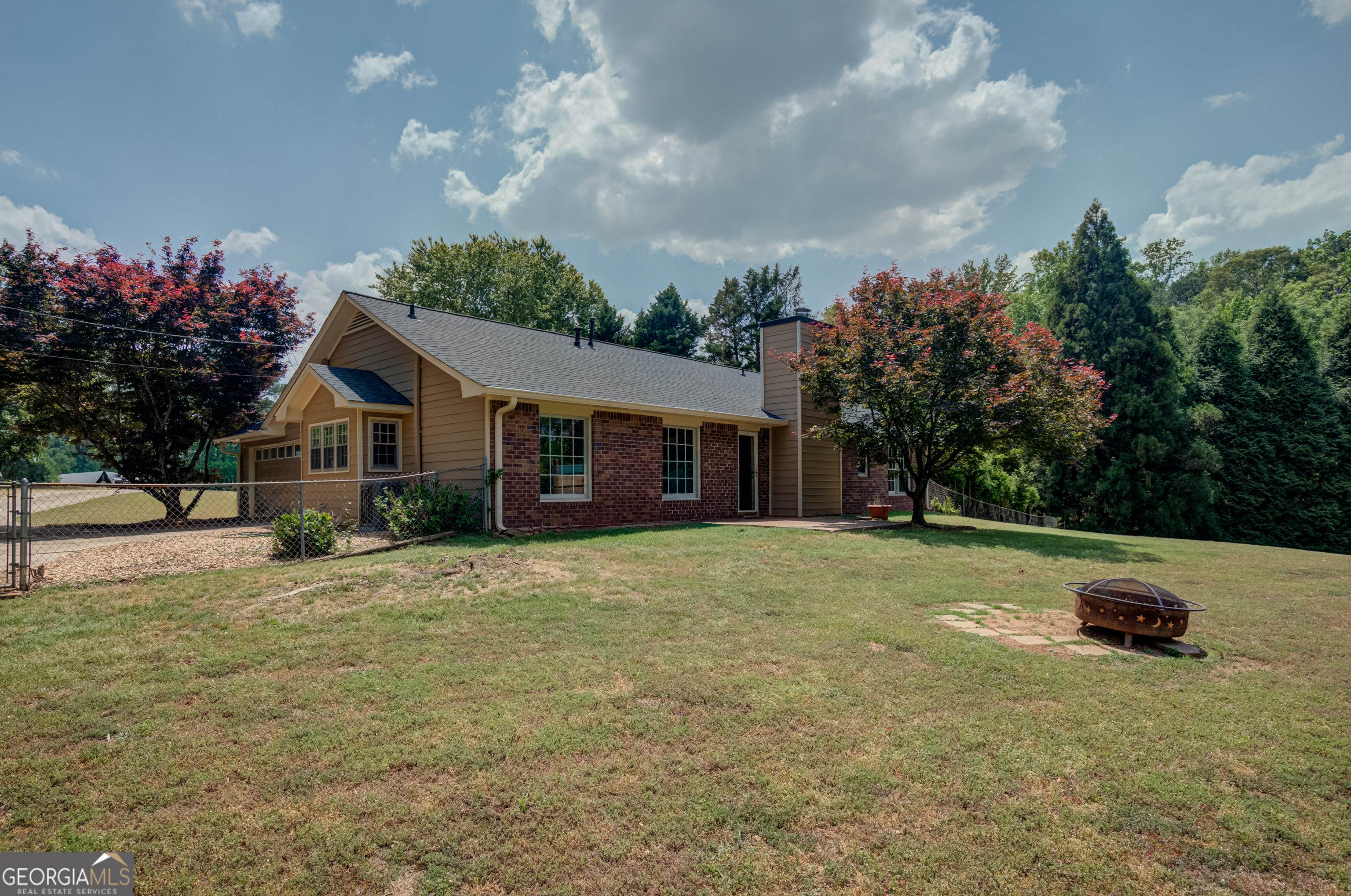 110 Beacon Drive Fayetteville GA 30215