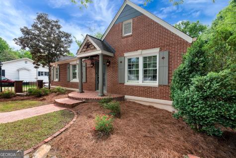 952 Wayside Street NW Cornelia GA 30531