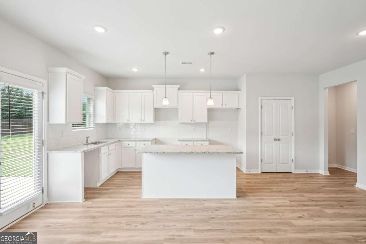 3035 Viewpark Circle Conyers GA 30013
