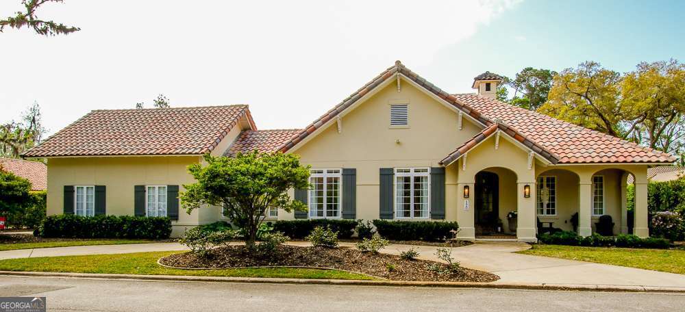 120 Governors Circle St. Simons Island GA 31522