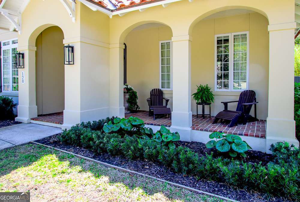 120 Governors Circle St. Simons Island GA 31522