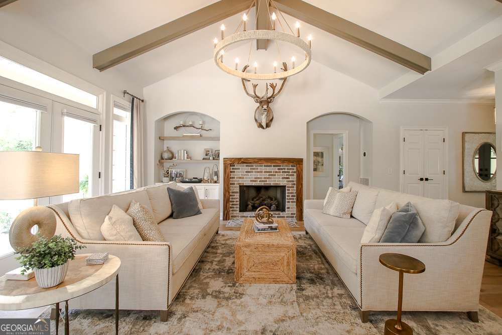 120 Governors Circle St. Simons Island GA 31522