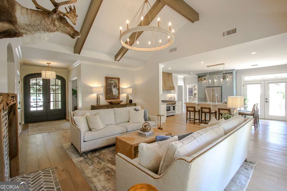 120 Governors Circle St. Simons Island GA 31522