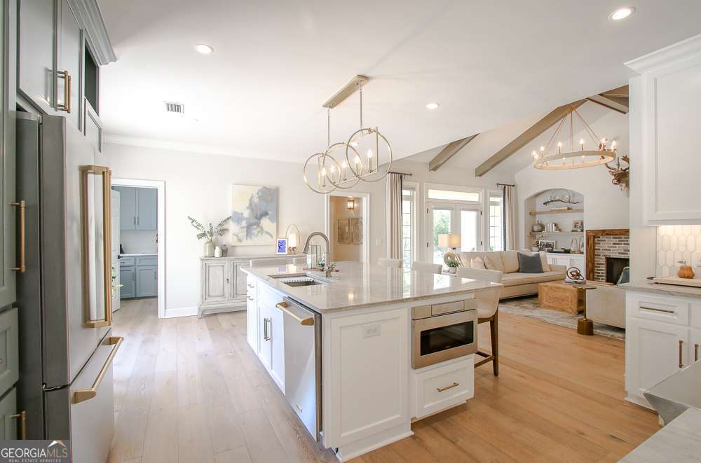 120 Governors Circle St. Simons Island GA 31522