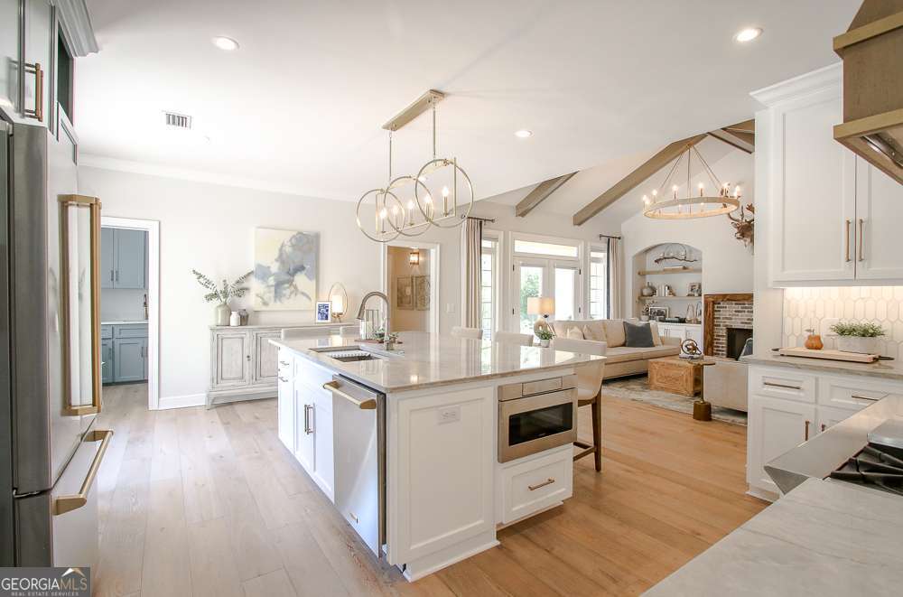 120 Governors Circle St. Simons Island GA 31522