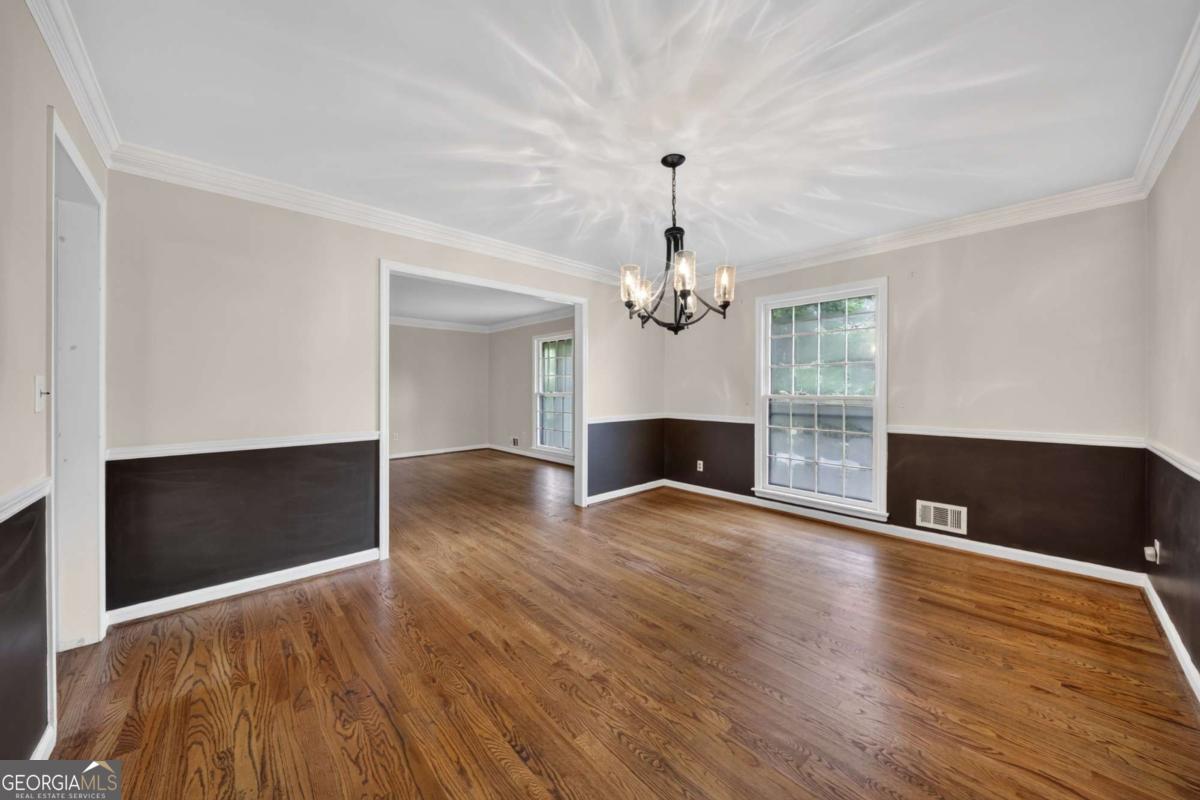 2509 Maclaren Circle Atlanta GA 30360