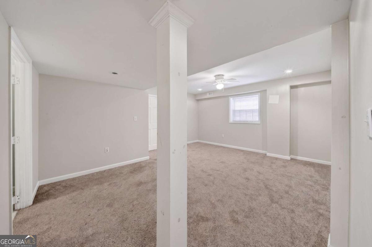 2509 Maclaren Circle Atlanta GA 30360