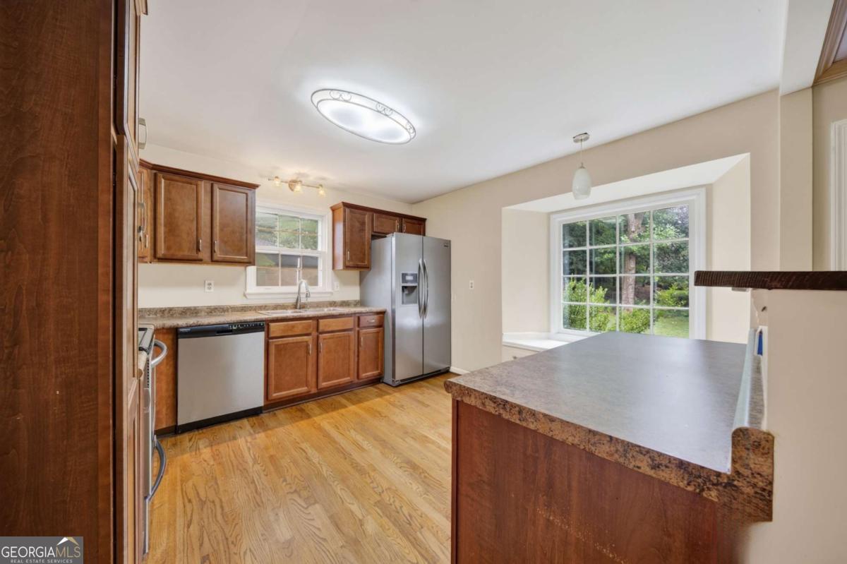 2509 Maclaren Circle Atlanta GA 30360