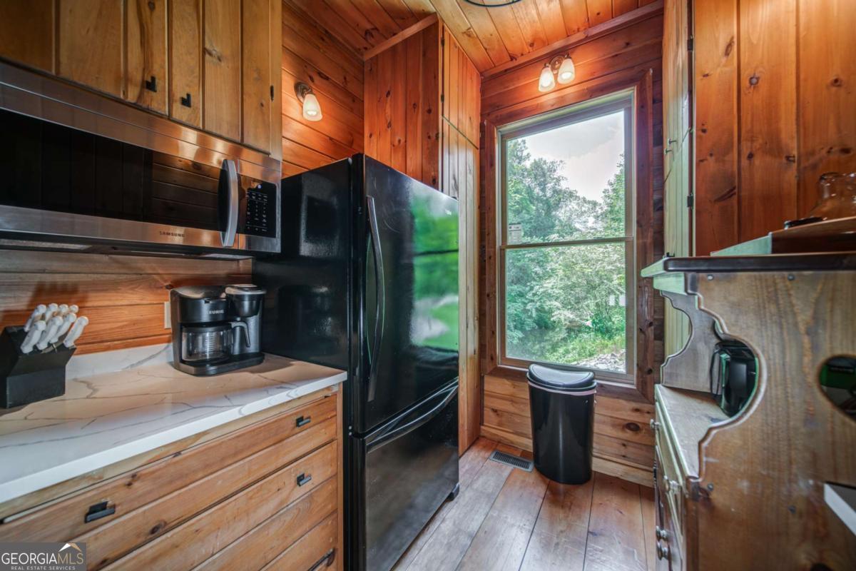 64 Bear Lake Drive Blue Ridge GA 30513